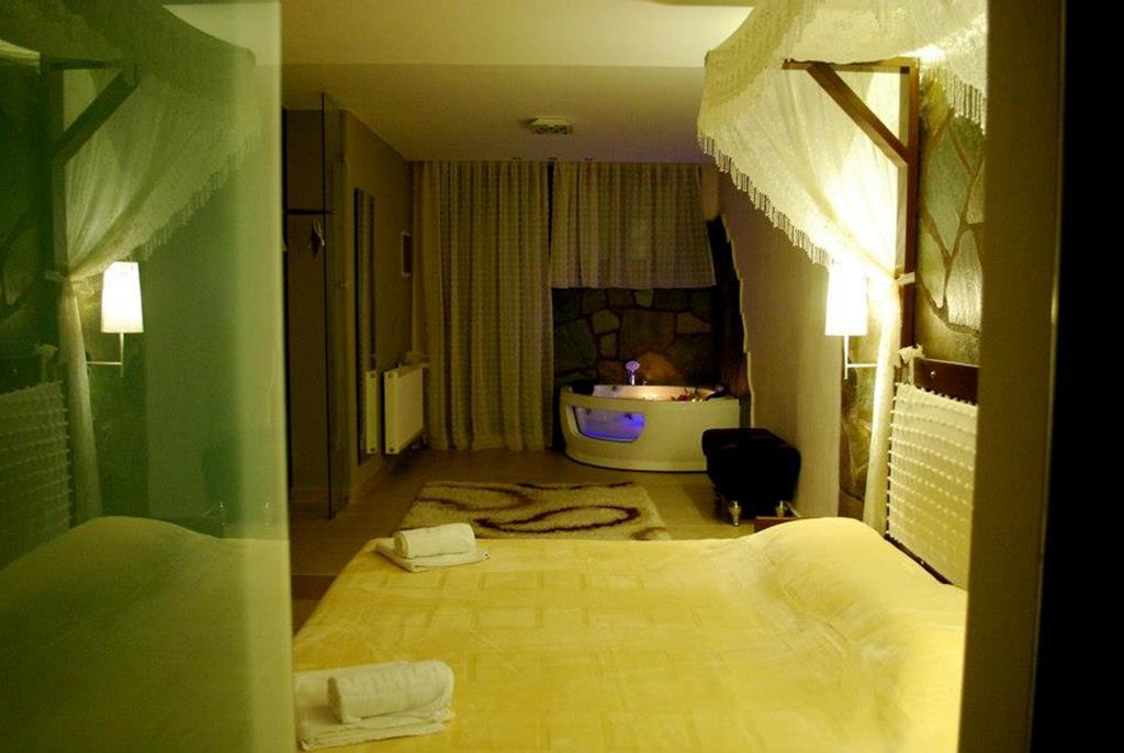 Hotel Konaki Arnaía Eksteriør bilde
